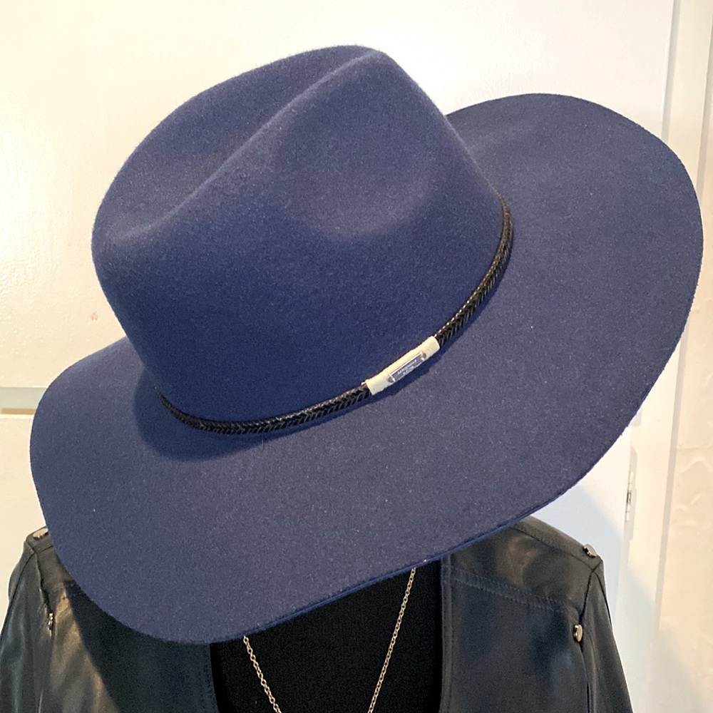 NWT Abercrombie & Finch Felt Hat Blue (OS)